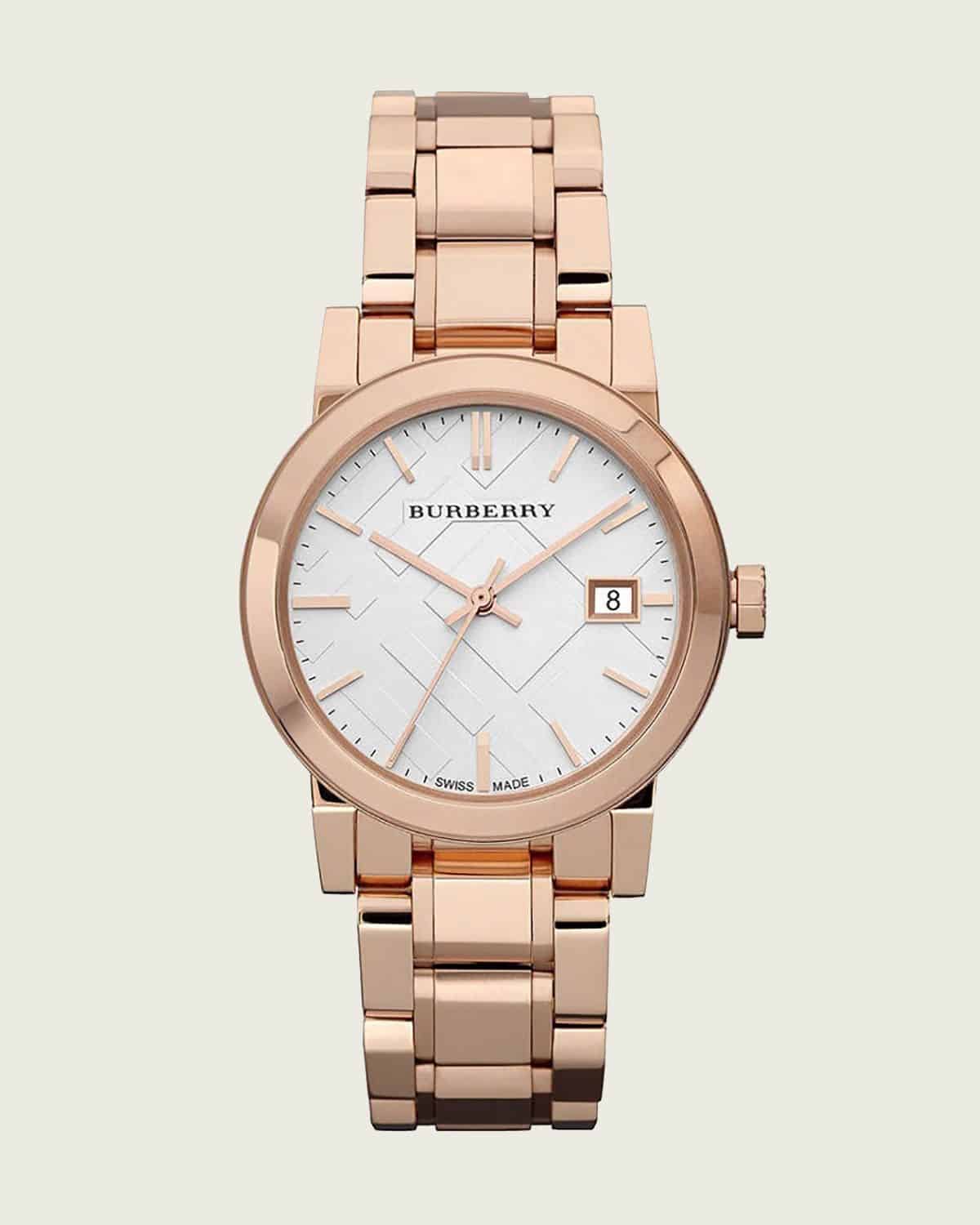 Kiểm tra mặt số giúp nhận biết đồng hồ Burberry chính hãng và fake.