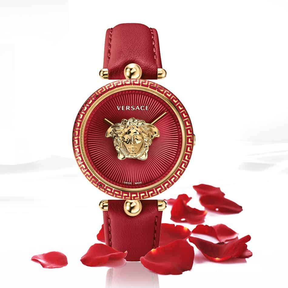 Lịch sử Versace với hàng loạt bộ sưu tập đồng hồ Versus và Versace đáng tự hào.