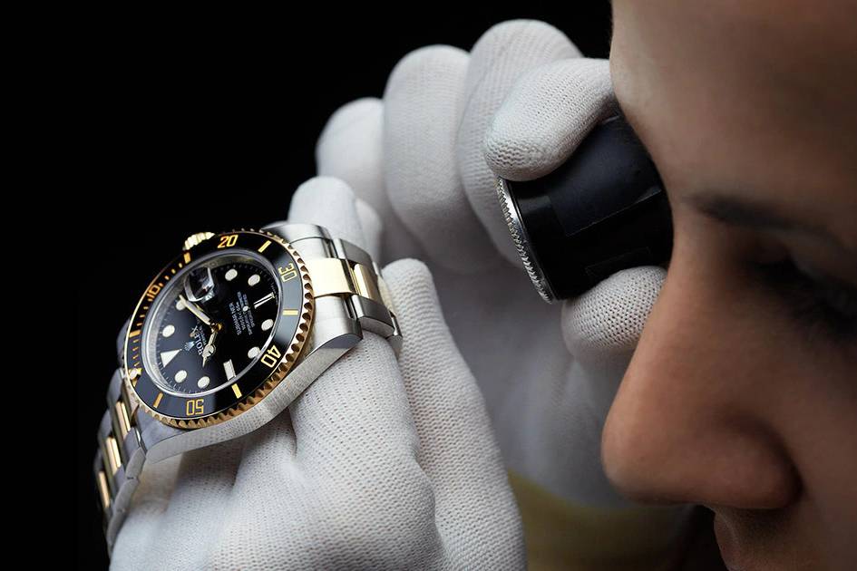 Mua đồng hồ Rolex ở Tphcm - Hãy là người tiêu dùng thông thái.