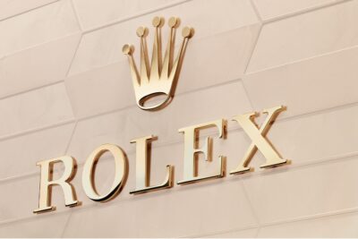 Ý nghĩa logo Rolex - Biểu tượng vương miện & sức mạnh thương hiệu